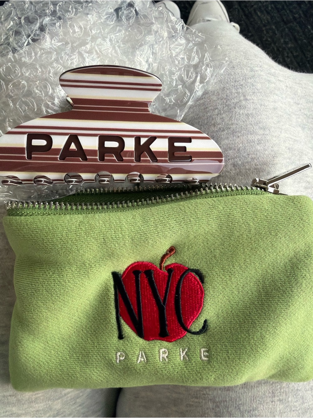 Parke NYC Clip With Green Apple Embroidered Zip Pouch